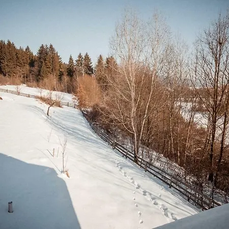 Nad Briezkami Lodge Raková