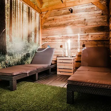 Nad Briezkami Lodge *